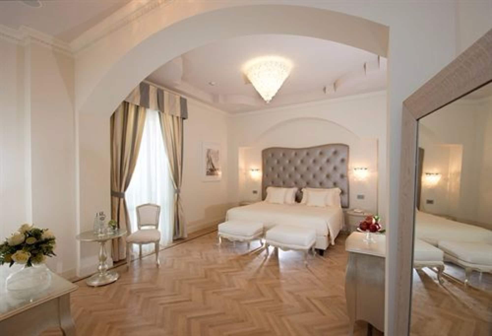 Grand Hotel Da Vinci Cesenatico Esterno foto