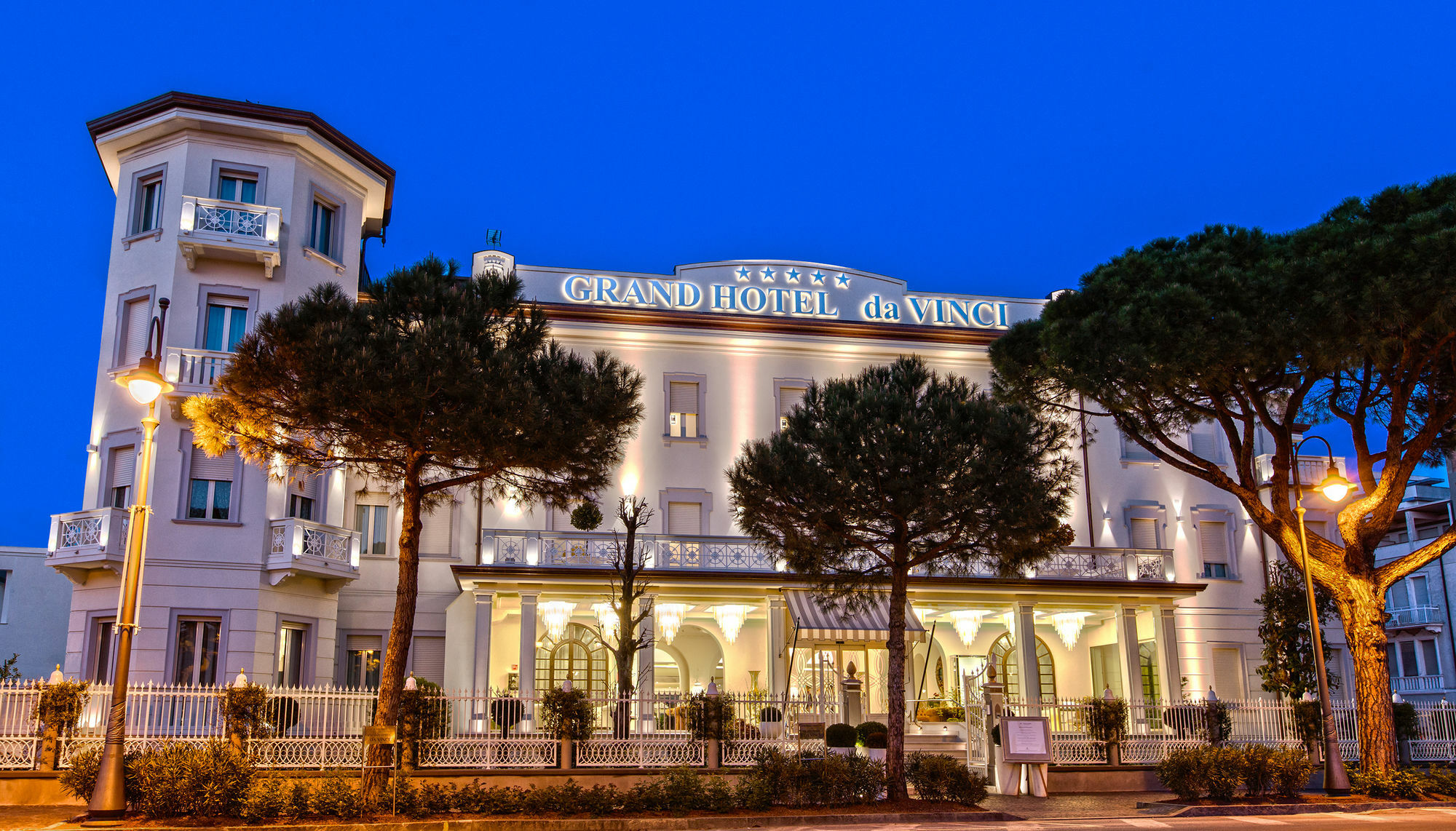 Grand Hotel Da Vinci Cesenatico Esterno foto
