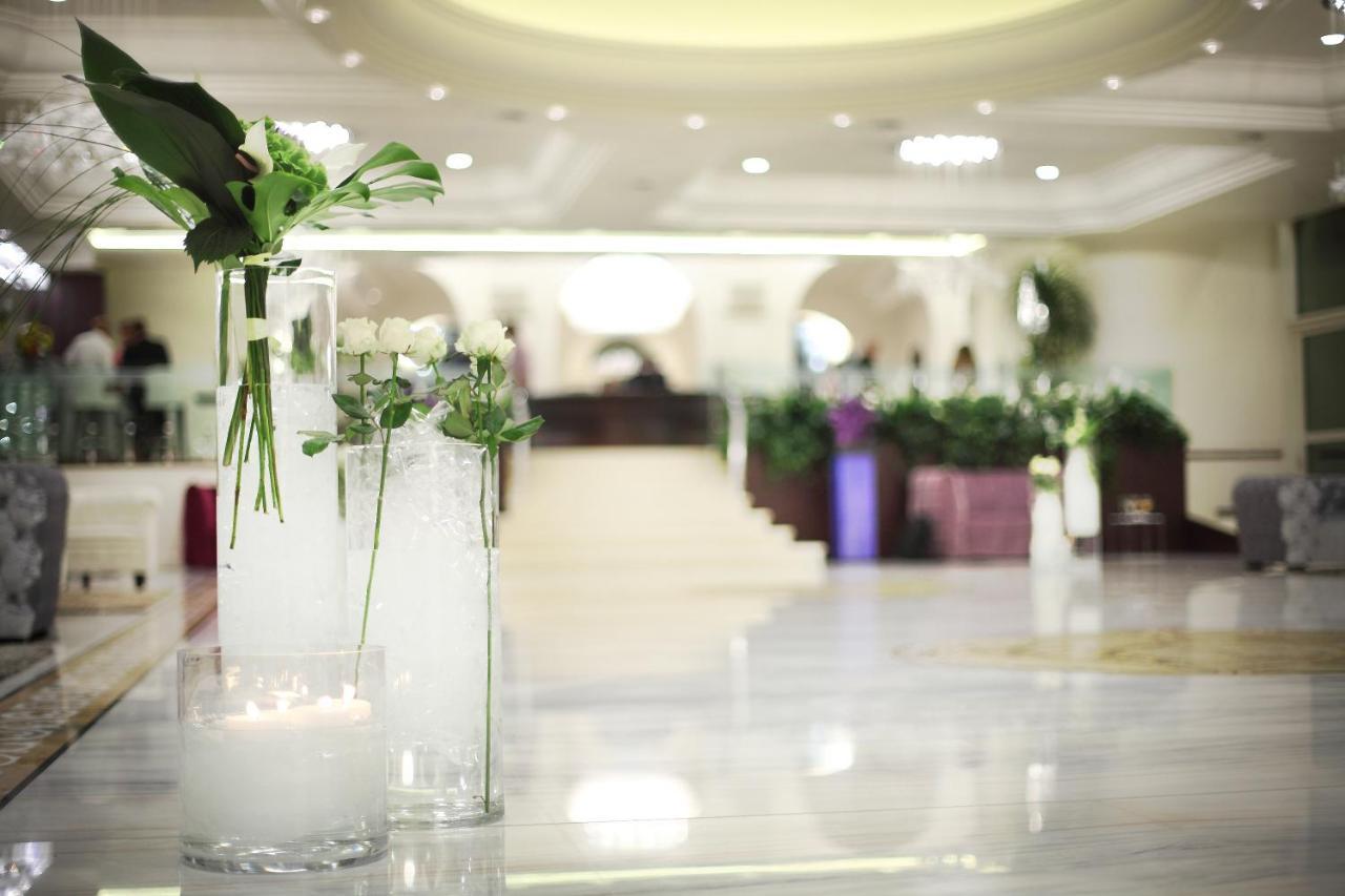 Grand Hotel Da Vinci Cesenatico Esterno foto